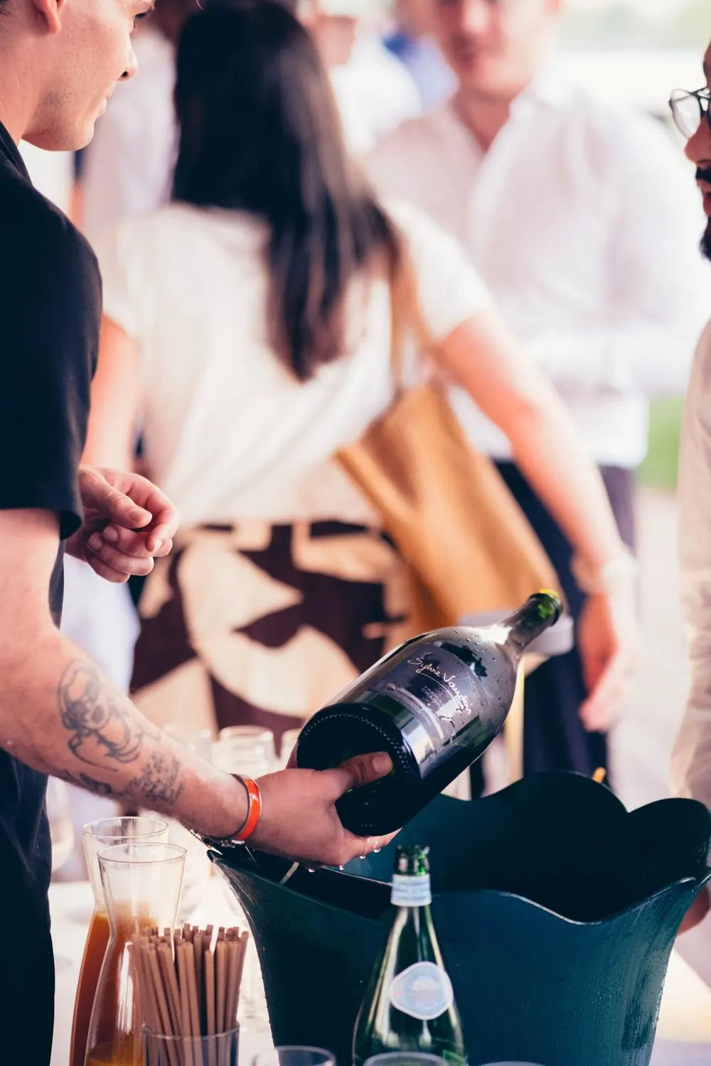 Service au champagne lors d'un événement privé au The Lift, Lyon